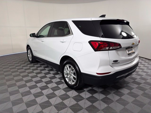 Used 2024 Chevrolet Equinox LT FWD image 8