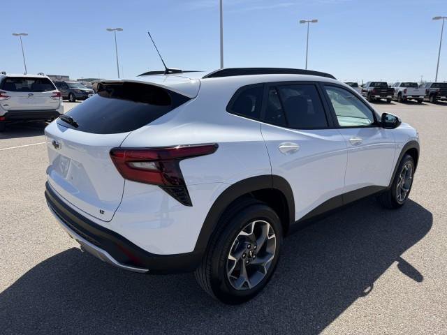 New 2026 Chevrolet Trax LT w/ LT Convenience Package image 9