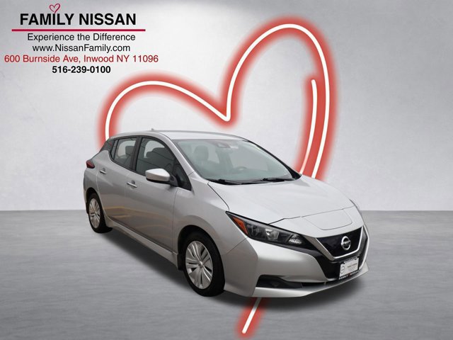 Certified 2022 Nissan Leaf S image 1