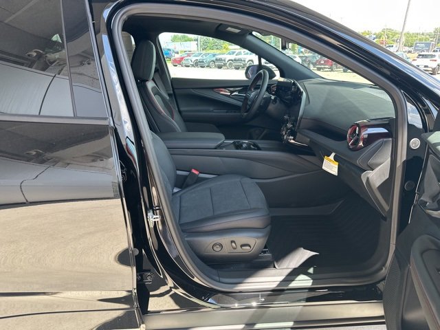 New 2025 Chevrolet Blazer EV RS image 31