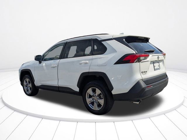 Used 2023 Toyota RAV4 XLE image 12