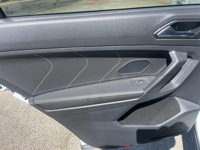 Certified 2023 Volkswagen Tiguan SE w/ Panoramic Sunroof Package FWD image 24