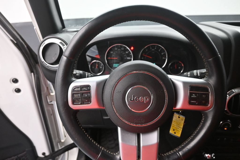 Used 2015 Jeep Wrangler Unlimited Sport AWD/4WD image 7