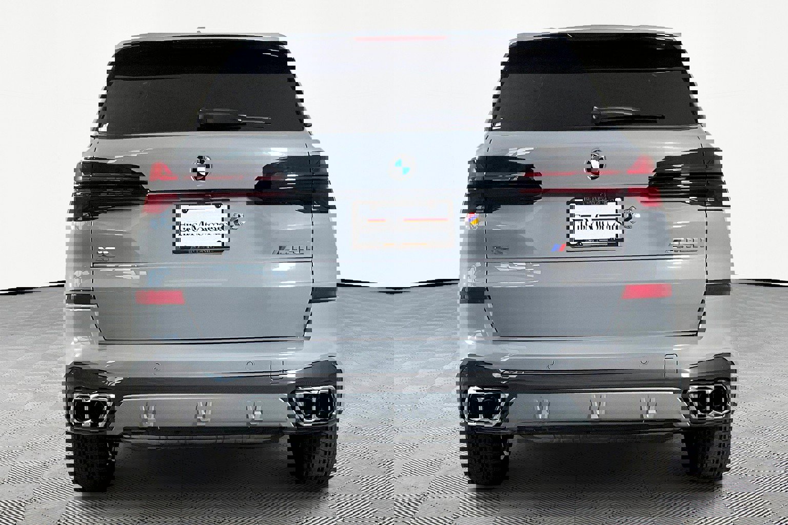 New 2026 BMW X5 M60i image 7