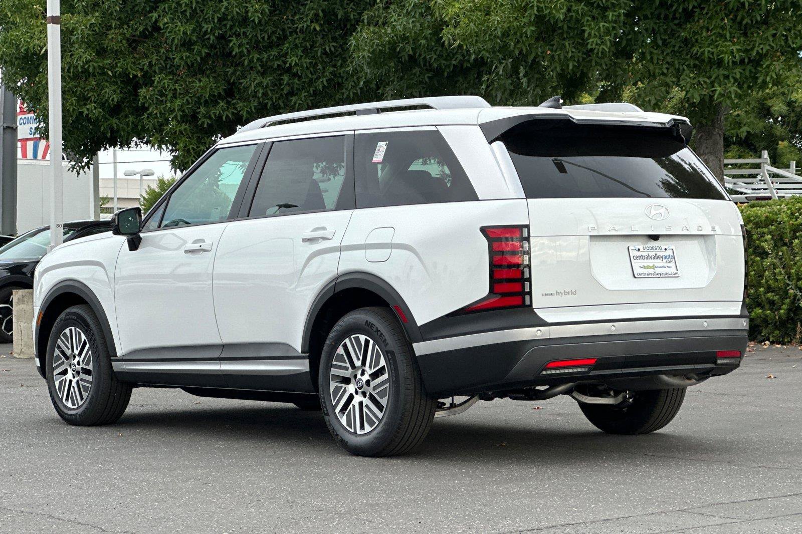 New 2027 Hyundai Palisade SEL FWD image 5