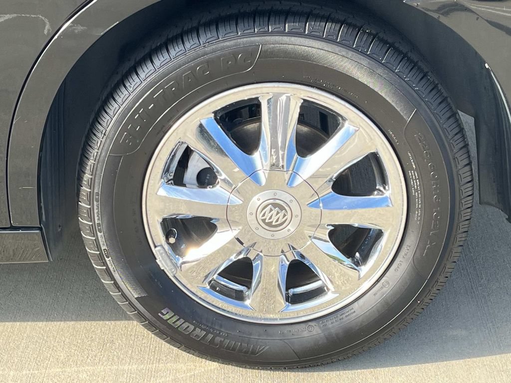 Used 2005 Buick LaCrosse CXL w/ Gold Convenience Package FWD image 11