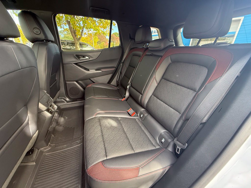 New 2027 Chevrolet Equinox RS w/ Convenience Package III AWD/4WD image 24