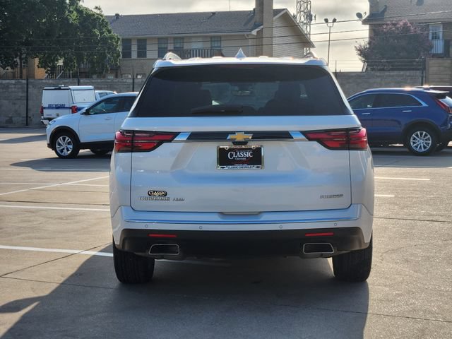 Used 2023 Chevrolet Traverse Premier AWD/4WD image 12