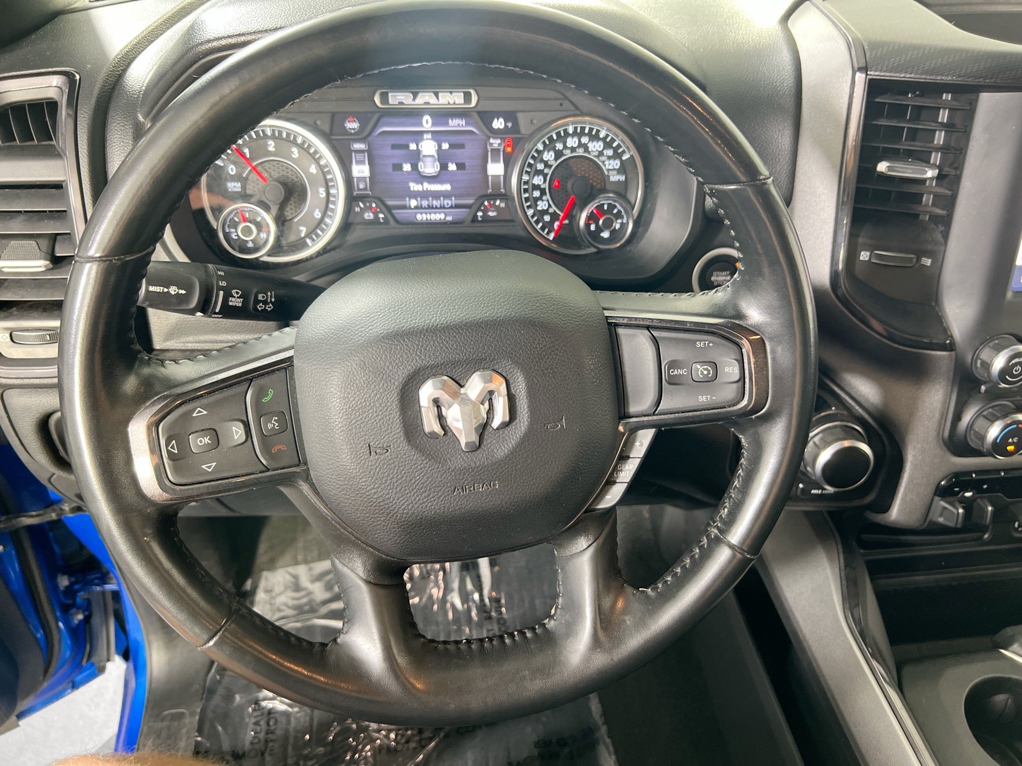 Used 2023 RAM 1500 Big Horn AWD/4WD image 11