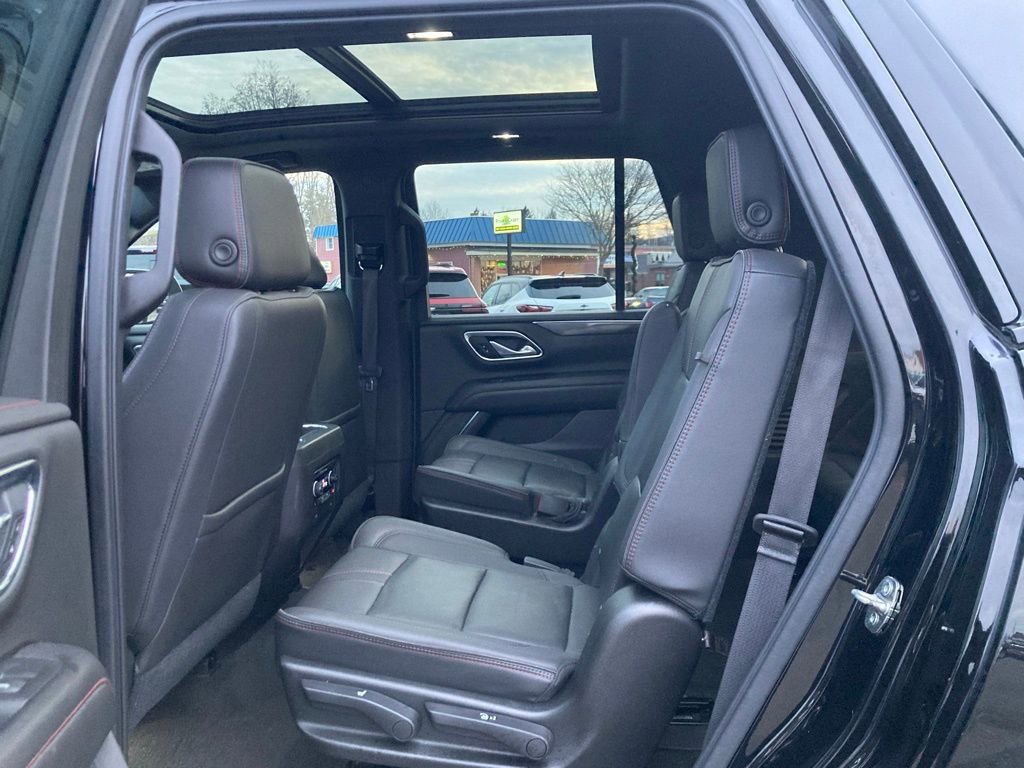 Used 2021 Chevrolet Tahoe RST w/ Luxury Package image 22