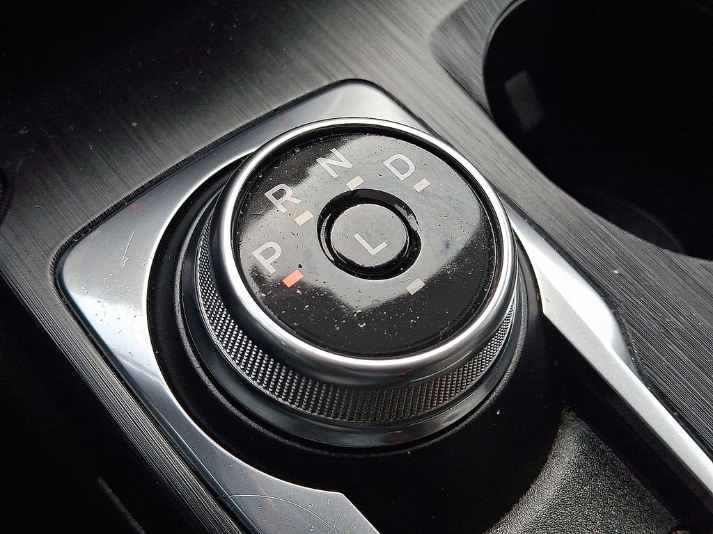 Used 2025 Ford Escape ST-Line w/ Cold Weather Package image 15