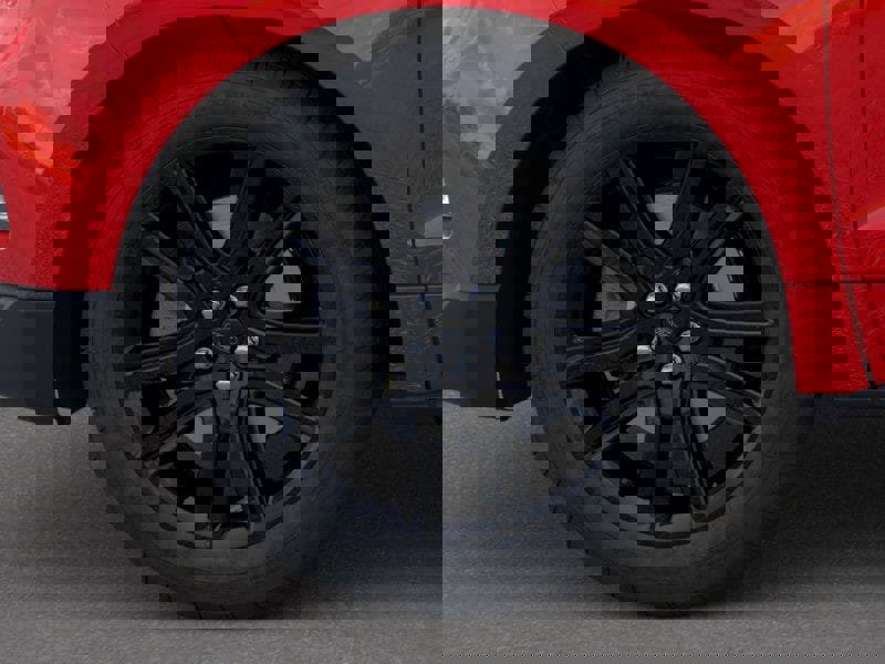 New 2024 Ford Edge ST-Line w/ Class II Trailer Tow Package image 41