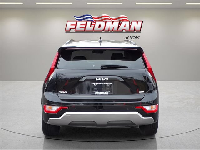 Used 2024 Kia Niro EX Touring FWD image 4
