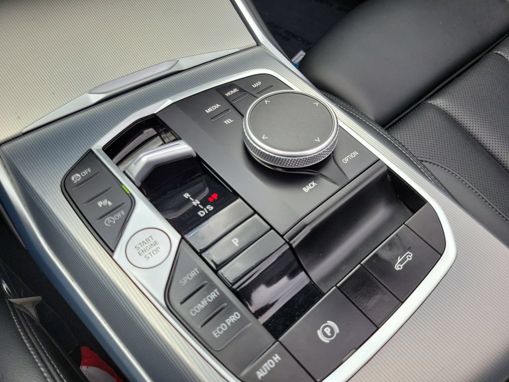 Used 2024 BMW 430i Convertible w/ Premium Package RWD image 29