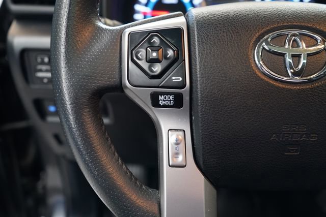 Used 2019 Toyota 4Runner Limited AWD/4WD image 18