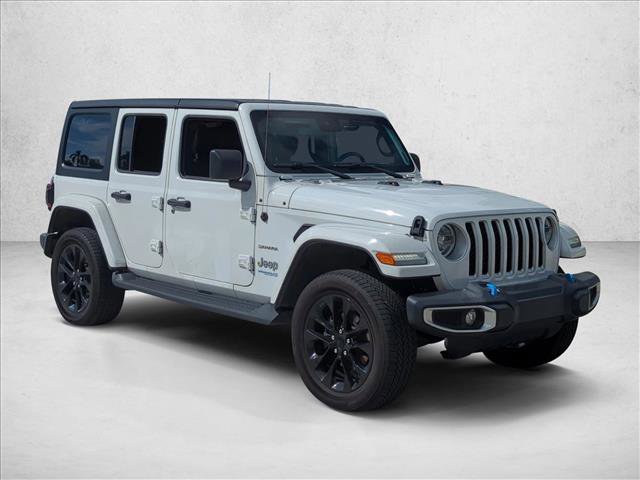 Used 2022 Jeep Wrangler Unlimited Sahara w/ Cold Weather Group image 3