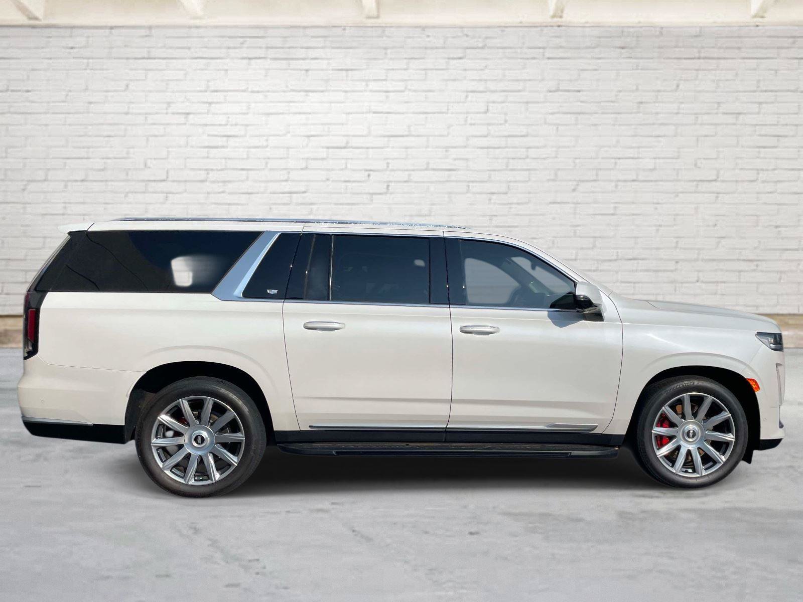 Certified 2024 Cadillac Escalade ESV Premium Luxury Platinum w/ LPO, Floor Liner Package AWD/4WD image 2
