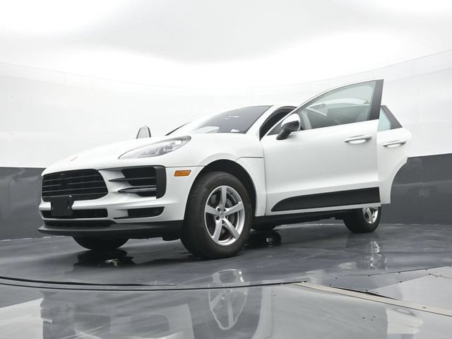 Certified 2021 Porsche Macan S AWD/4WD image 30