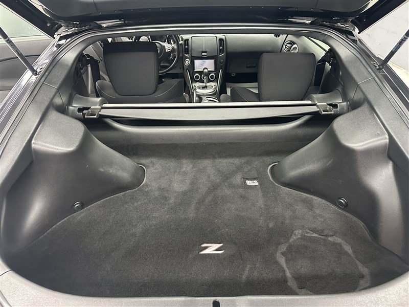 Used 2011 Nissan 370Z Coupe w/ Sport Pkg RWD image 18
