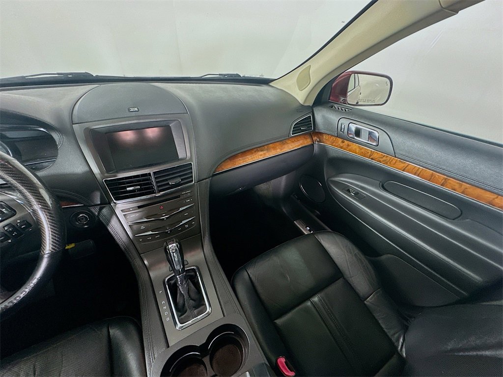 Used 2015 Lincoln MKT AWD w/ Equipment Group 201A image 11