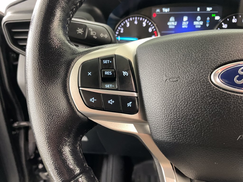 Used 2021 Ford Explorer XLT AWD/4WD image 27
