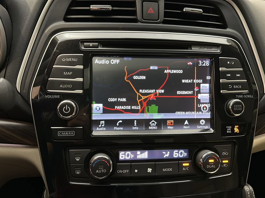 Used 2016 Nissan Maxima Platinum FWD image 30
