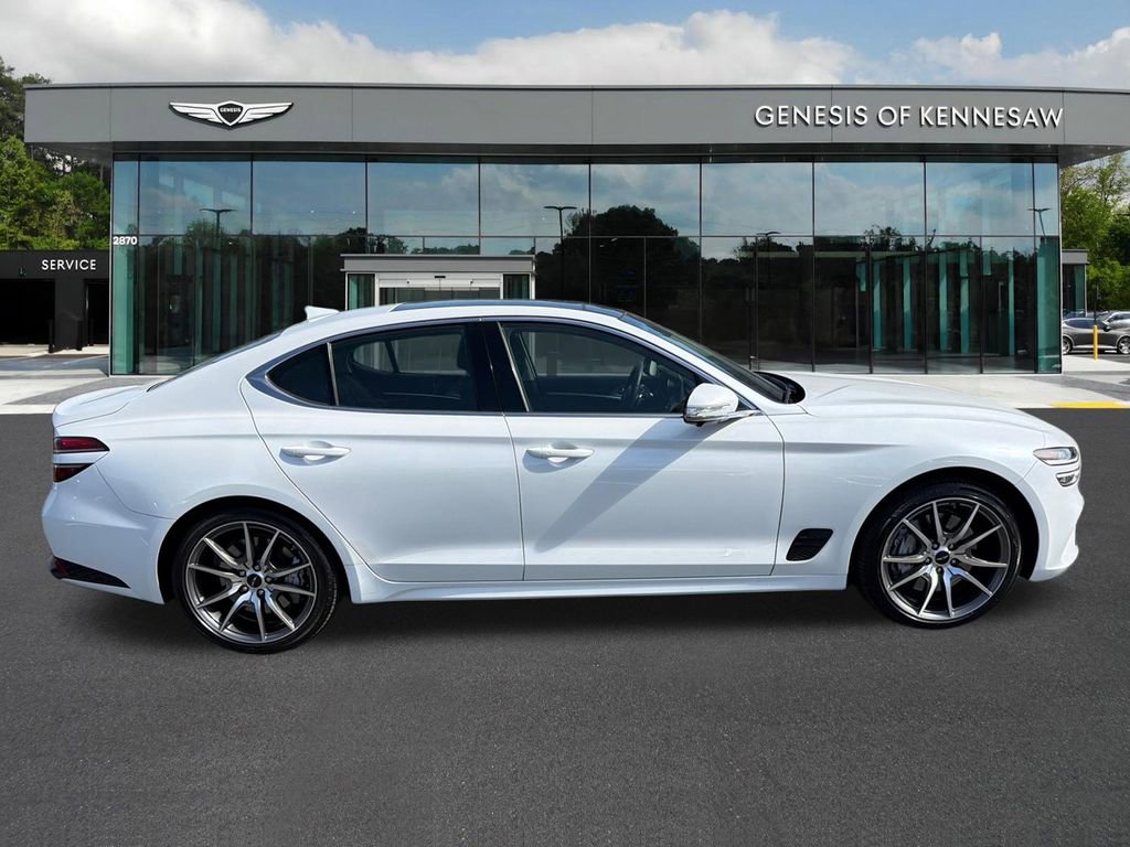 Used 2026 Genesis G70 2.5T Prestige image 8