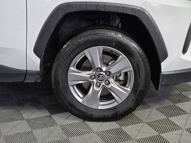 Used 2024 Toyota RAV4 XLE w/ Convenience Package image 11