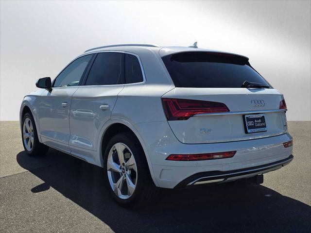 Used 2021 Audi Q5 2.0T Premium Plus w/ Premium Plus Package AWD/4WD image 5