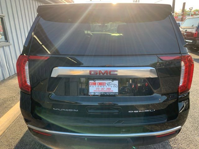 Used 2022 GMC Yukon Denali w/ Max Trailering Package image 4