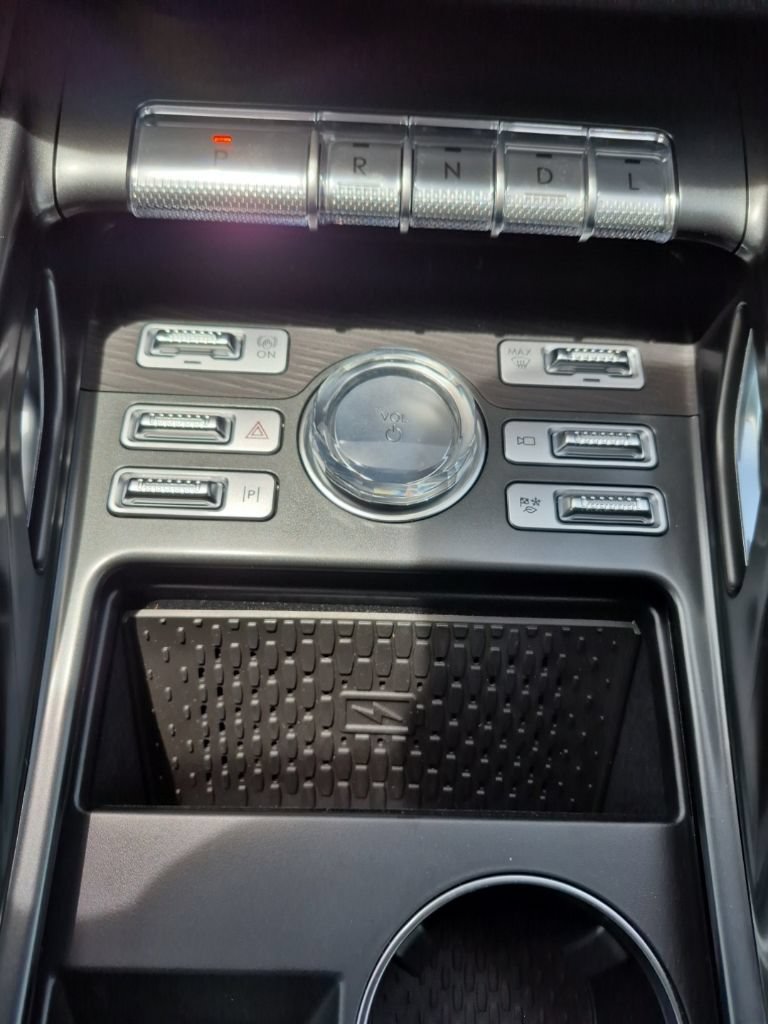 New 2026 Lincoln Nautilus Reserve AWD/4WD image 26