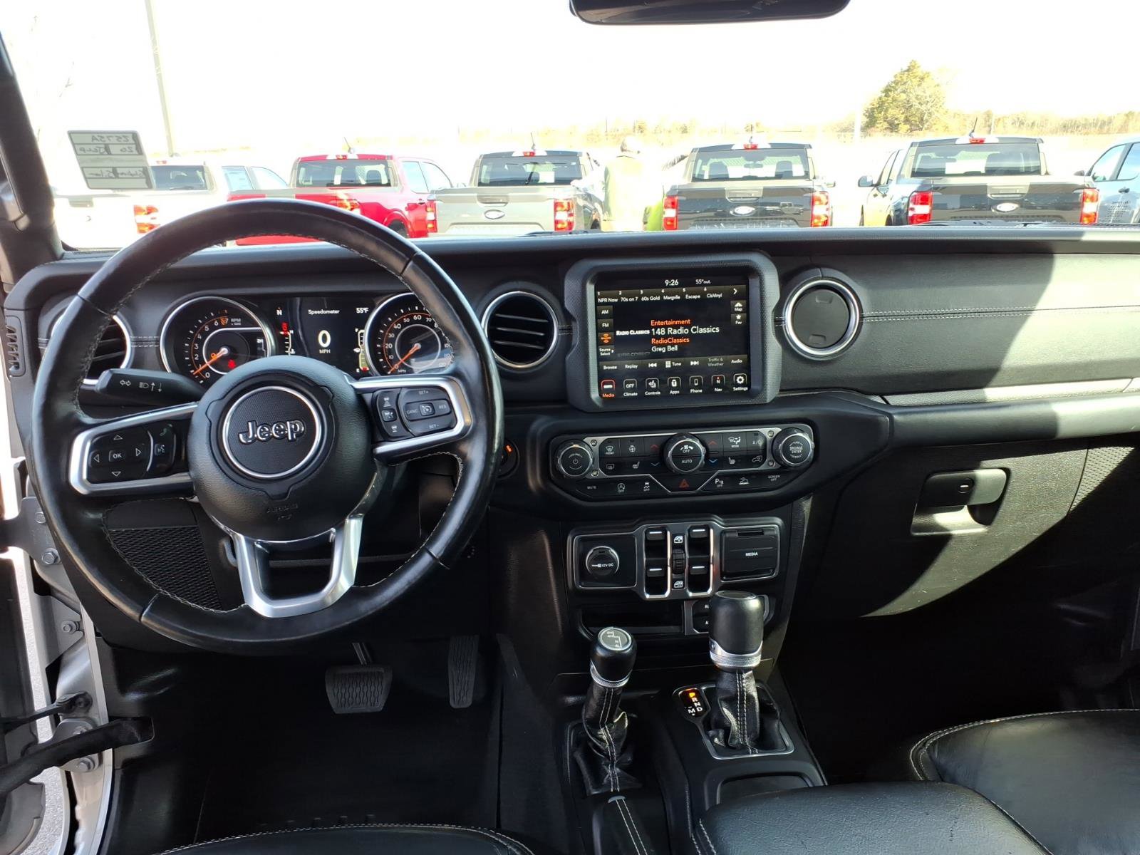 Used 2020 Jeep Gladiator Overland image 13