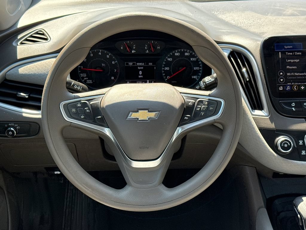 Used 2022 Chevrolet Malibu LS FWD image 13