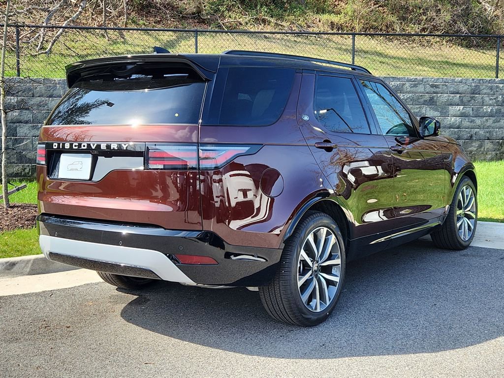 New 2026 Land Rover Discovery Limited Edition AWD/4WD image 2