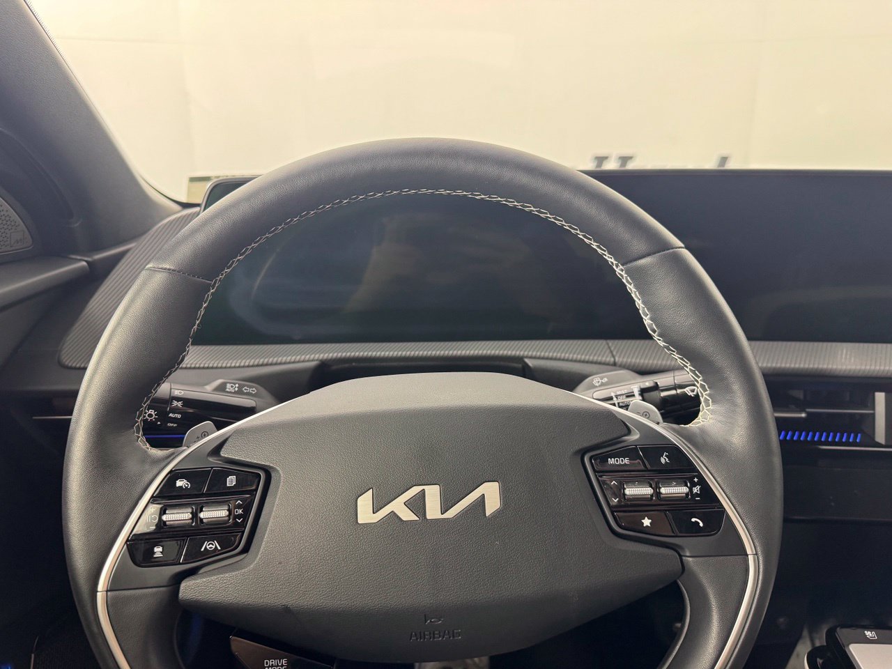 Used 2024 Kia EV6 GT-Line AWD/4WD image 12