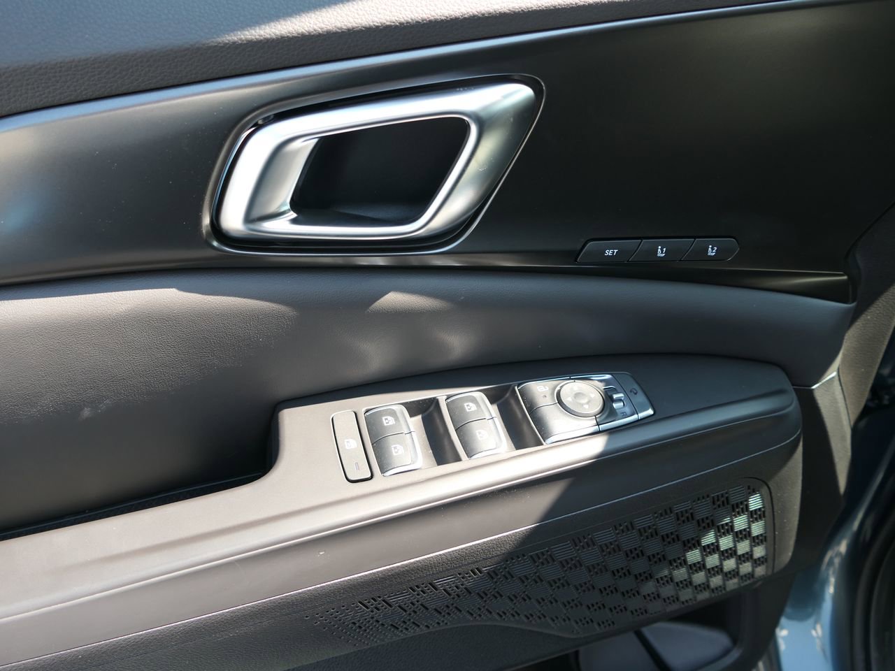 New 2026 Kia Carnival SX w/ SX Dark Edition Package image 13