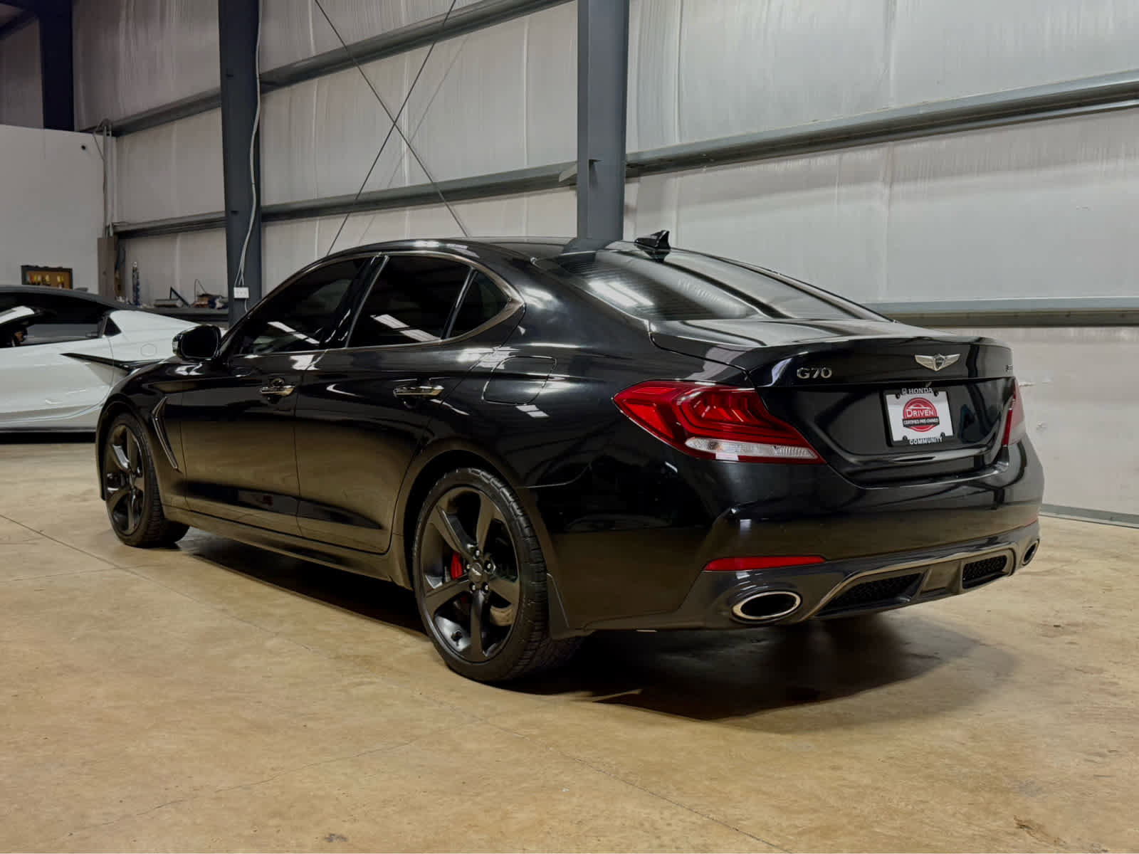 Used 2019 Genesis G70 3.3T Advanced w/ Sport Package image 5