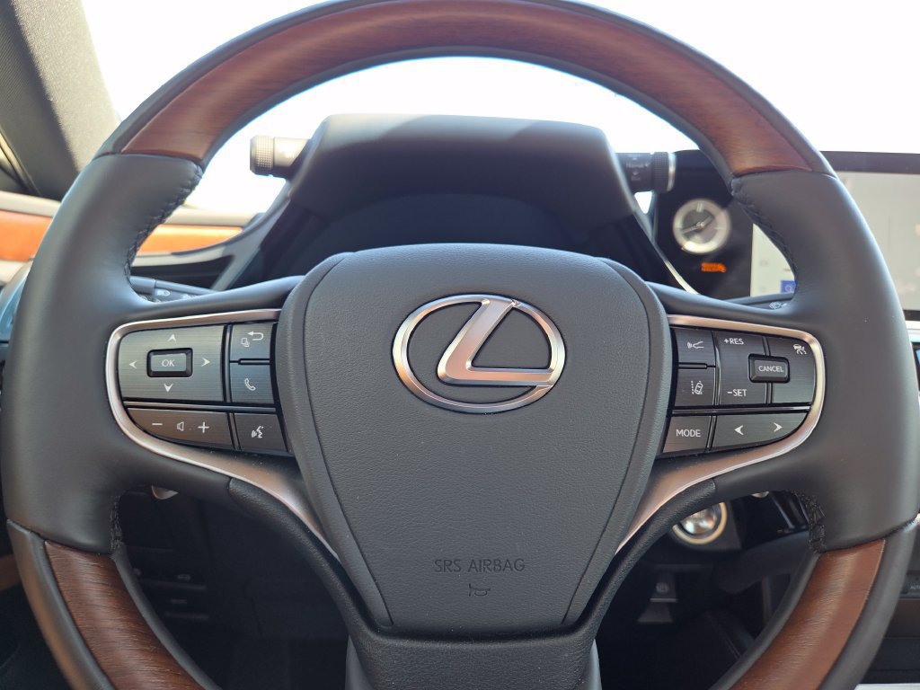 Certified 2025 Lexus ES 350 Ultra Luxury FWD image 36