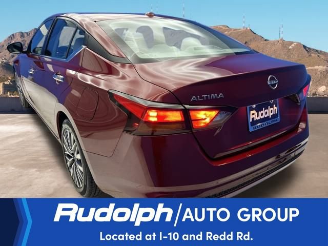 Used 2025 Nissan Altima 2.5 SV image 3