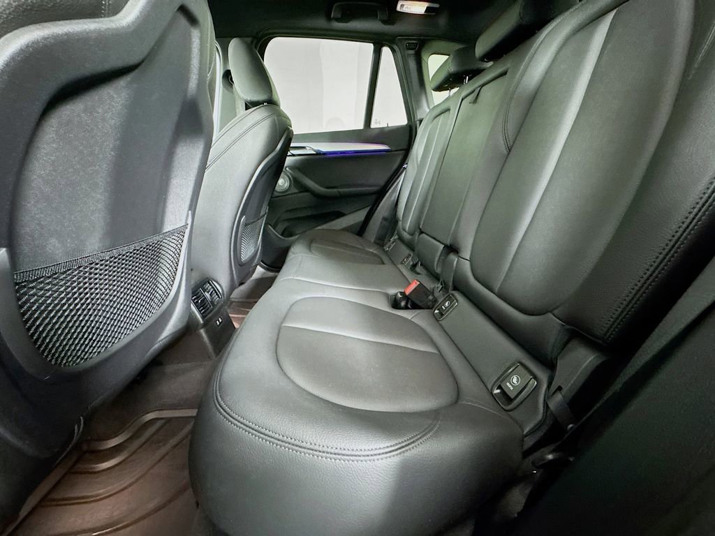 Used 2021 BMW X1 sDrive28i w/ M Sport Package image 30
