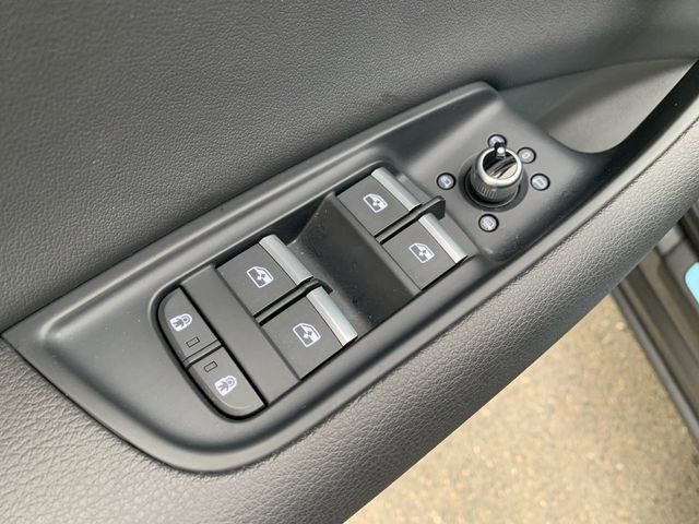 Used 2025 Audi Q7 2.0T Premium w/ Convenience Package image 19