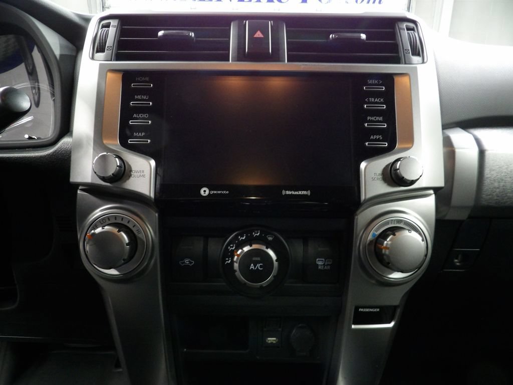 Used 2021 Toyota 4Runner SR5 AWD/4WD image 41