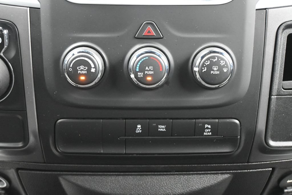 Used 2024 RAM 1500 Warlock RWD image 17