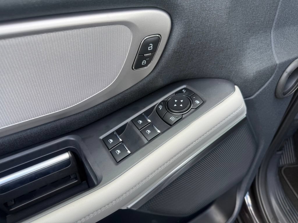 New 2026 Ford Expedition Active AWD/4WD image 13
