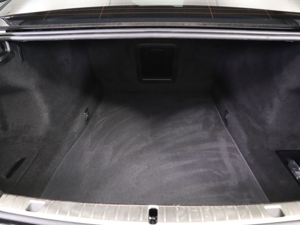 Certified 2022 BMW 750i xDrive w/ Luxury Rear Seating Package image 29