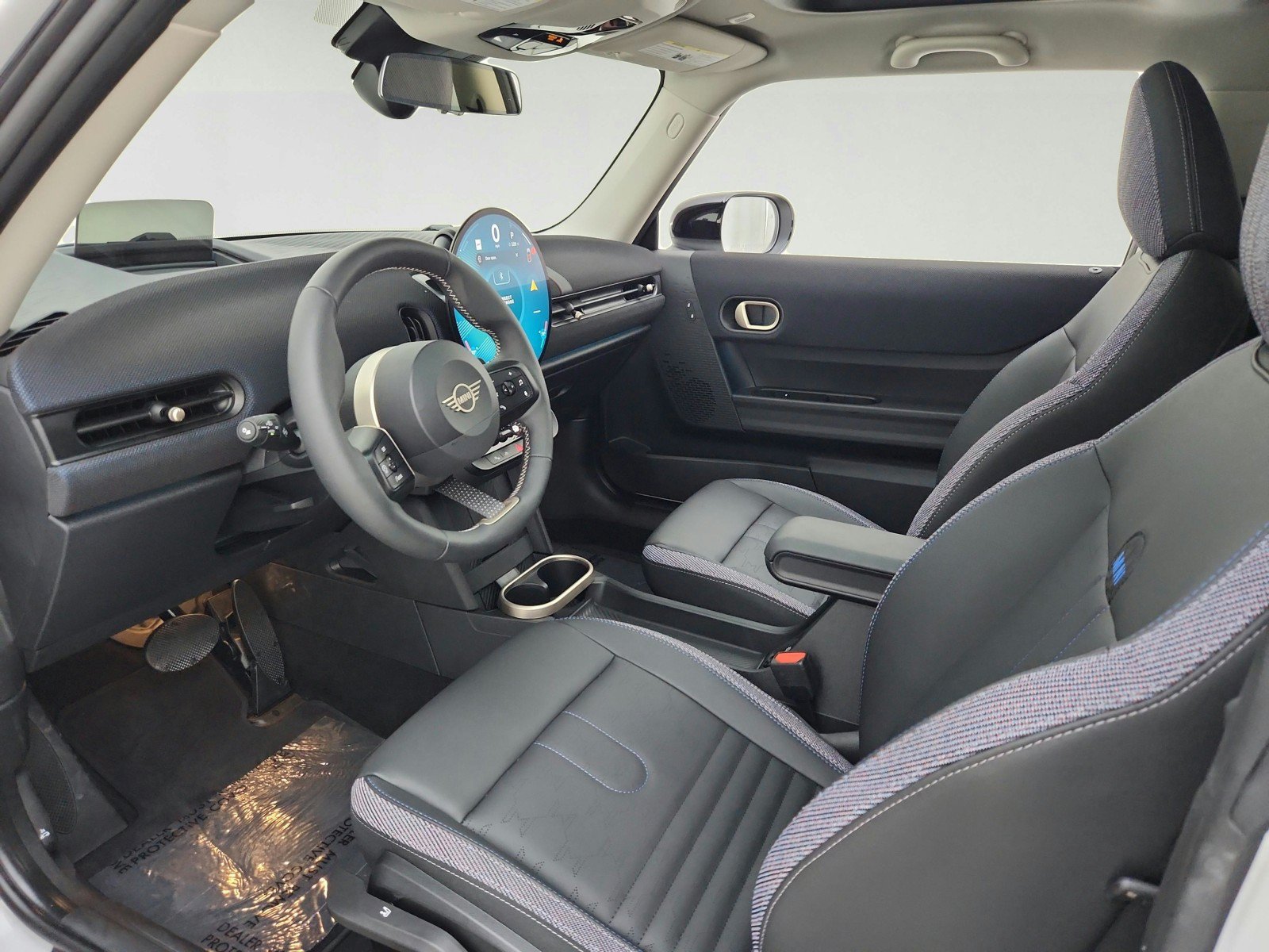 Used 2025 MINI Cooper S FWD image 15