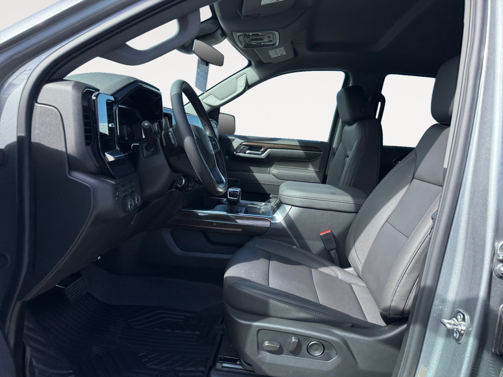 New 2026 Chevrolet Silverado 1500 LT Trail Boss w/ LT Trail Boss Premium Package AWD/4WD image 10