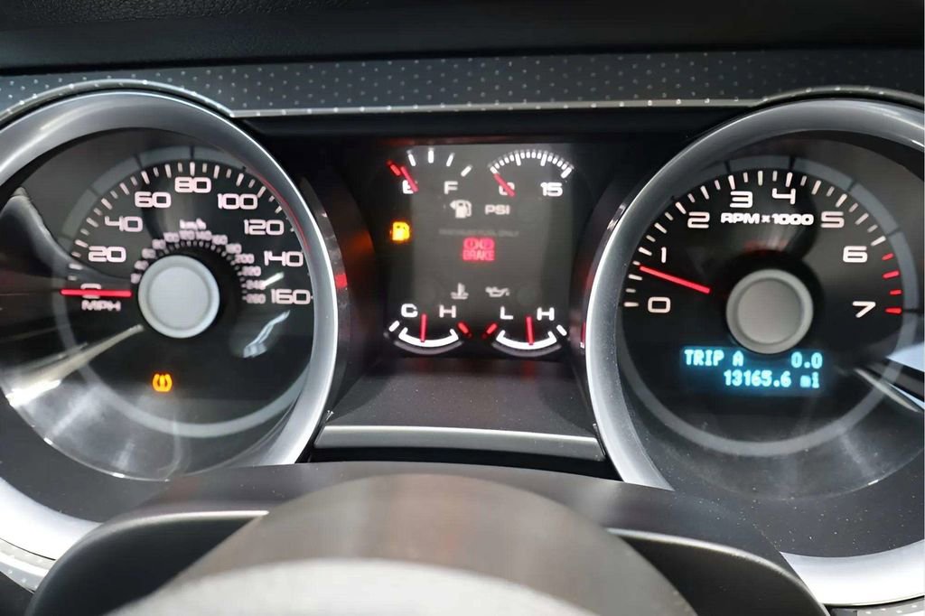 Used 2012 Ford Mustang Shelby GT500 w/ Electronics Pkg image 11