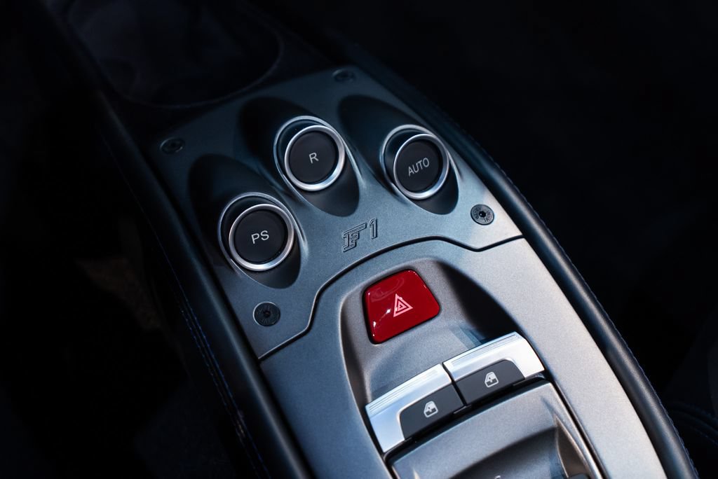 Certified 2014 Ferrari 458 Spider RWD image 36