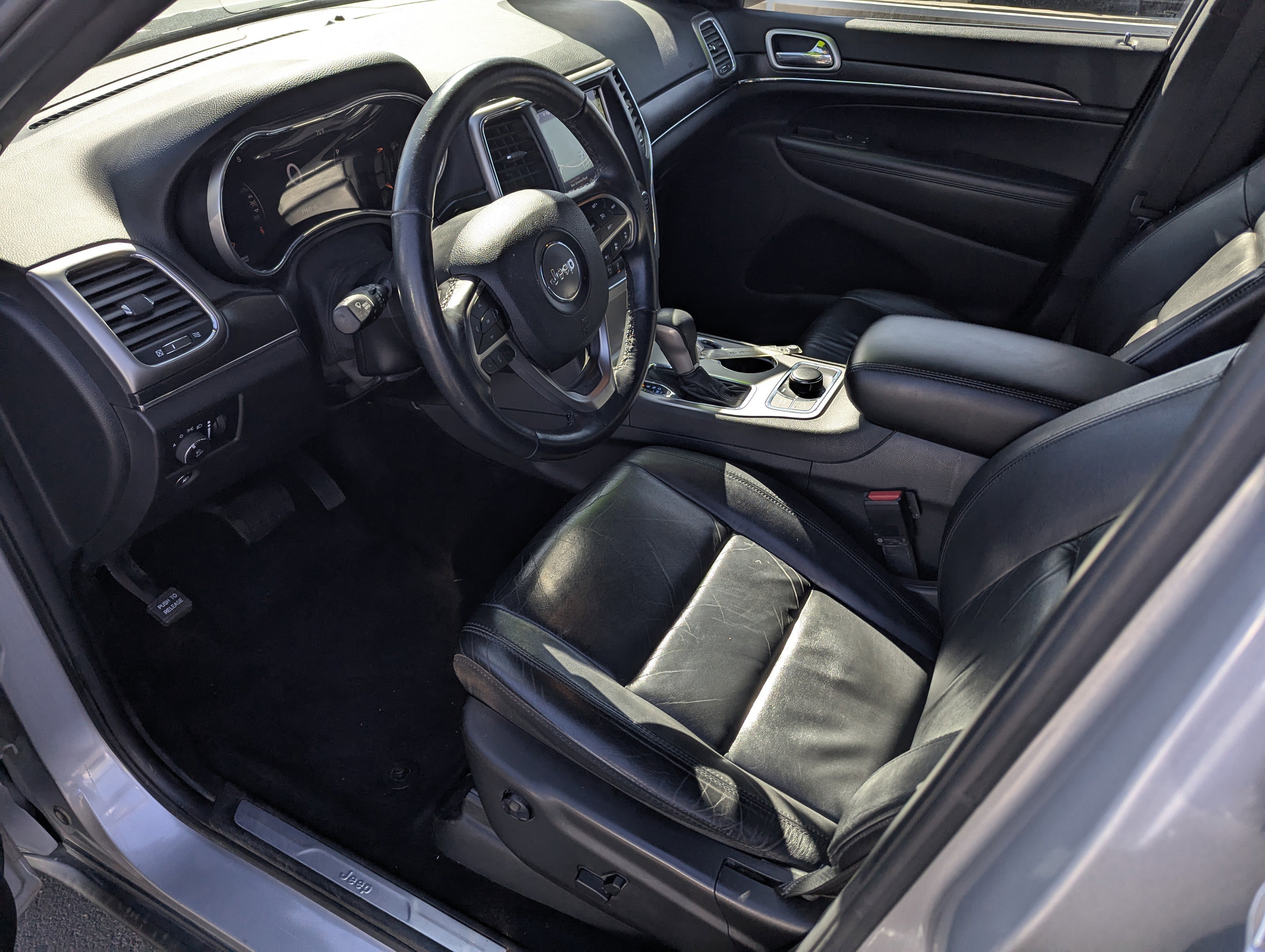 Certified 2018 Jeep Grand Cherokee Limited image 9